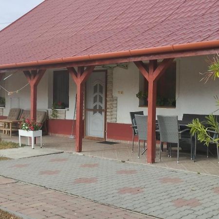 Ferienwohnung Rakoczi Vendeghaz Poroszló Exterior foto