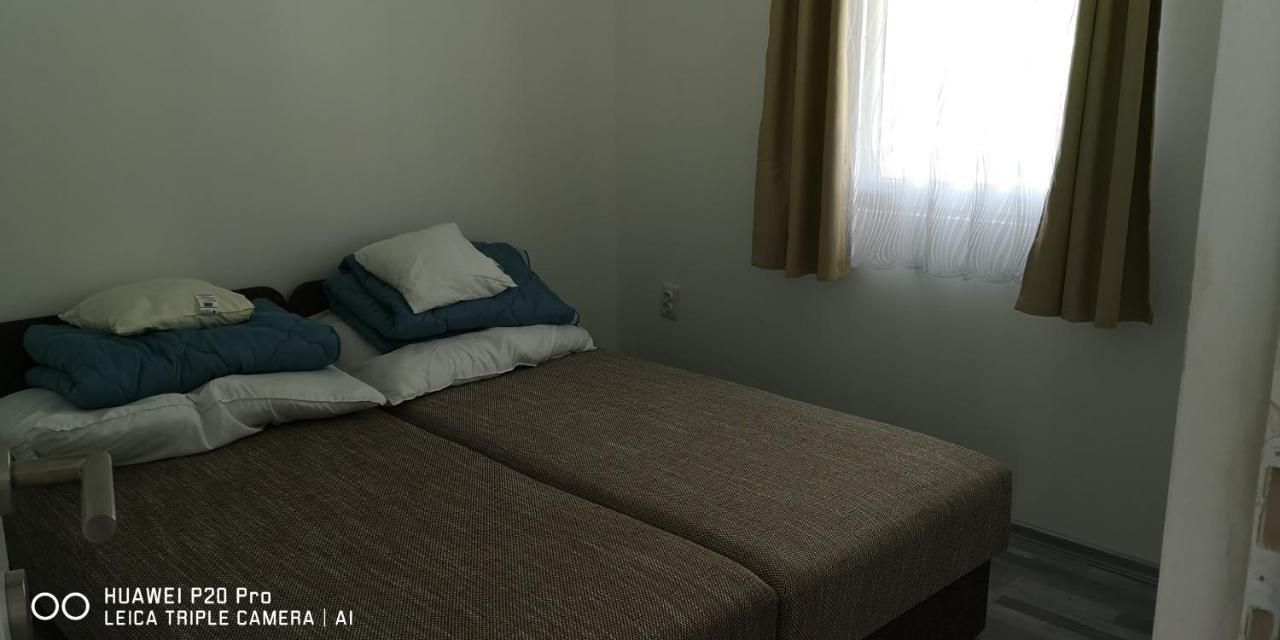Ferienwohnung Rakoczi Vendeghaz Poroszló Exterior foto