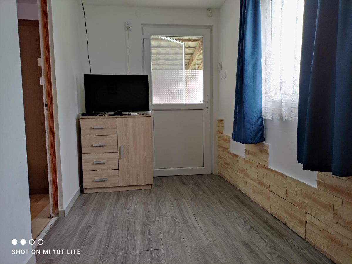Ferienwohnung Rakoczi Vendeghaz Poroszló Exterior foto