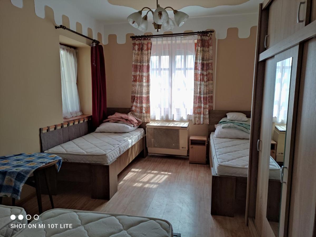 Ferienwohnung Rakoczi Vendeghaz Poroszló Exterior foto