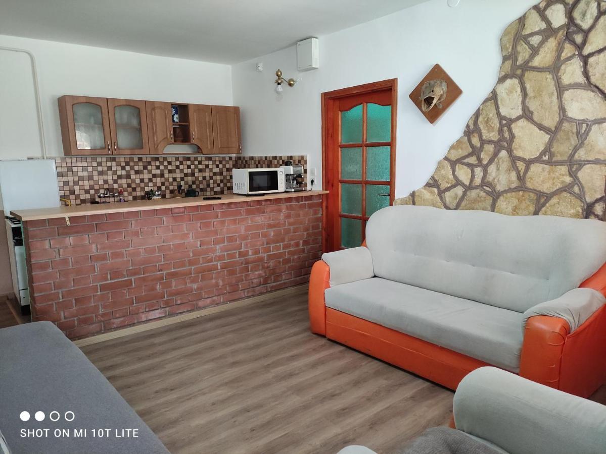 Ferienwohnung Rakoczi Vendeghaz Poroszló Exterior foto