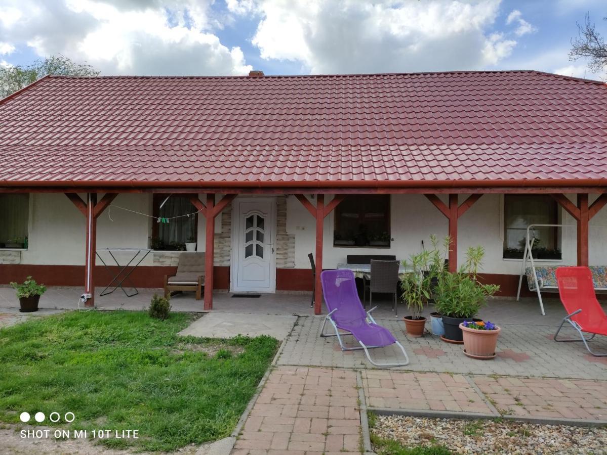 Ferienwohnung Rakoczi Vendeghaz Poroszló Exterior foto