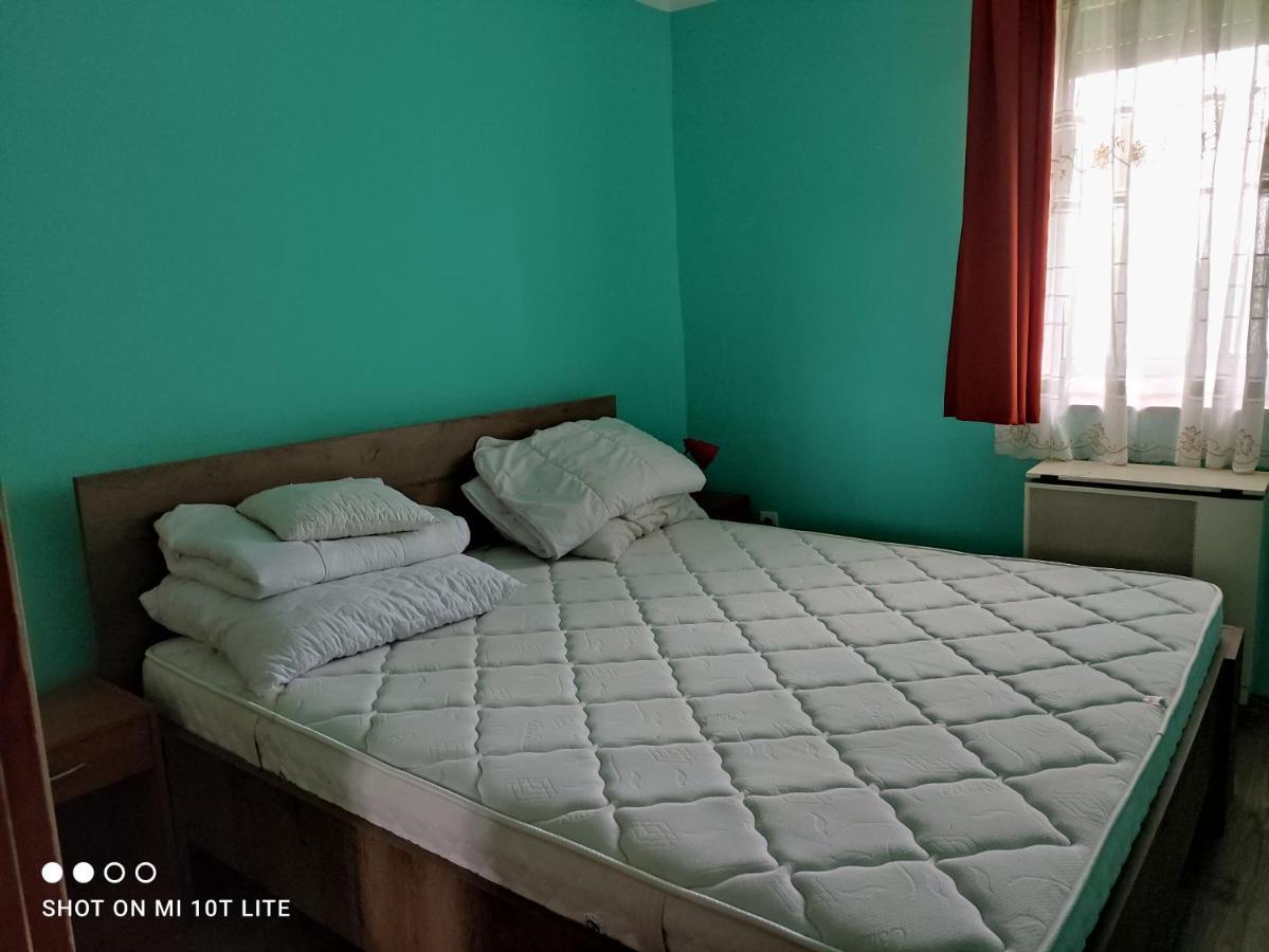 Ferienwohnung Rakoczi Vendeghaz Poroszló Exterior foto