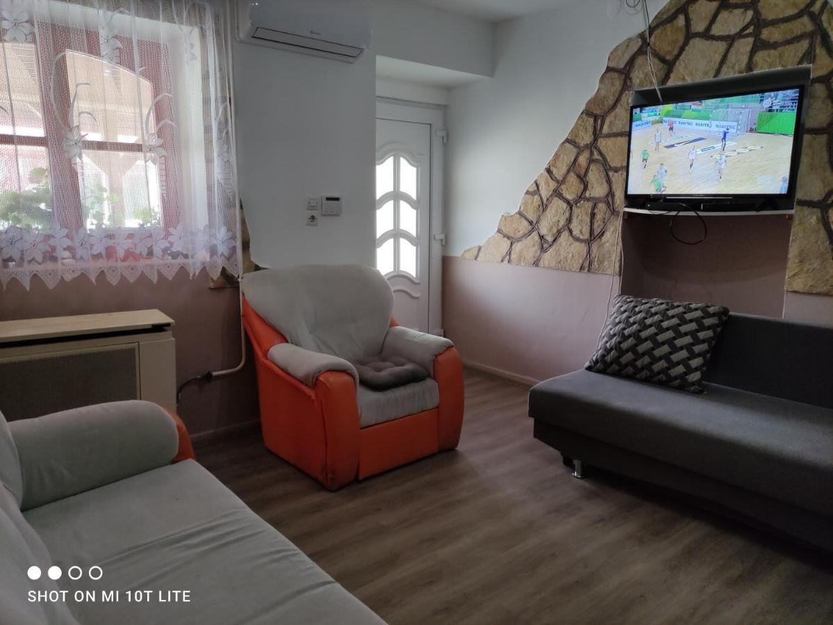 Ferienwohnung Rakoczi Vendeghaz Poroszló Exterior foto