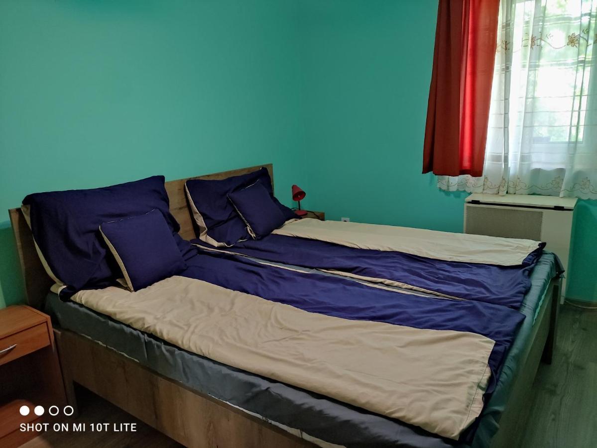 Ferienwohnung Rakoczi Vendeghaz Poroszló Exterior foto