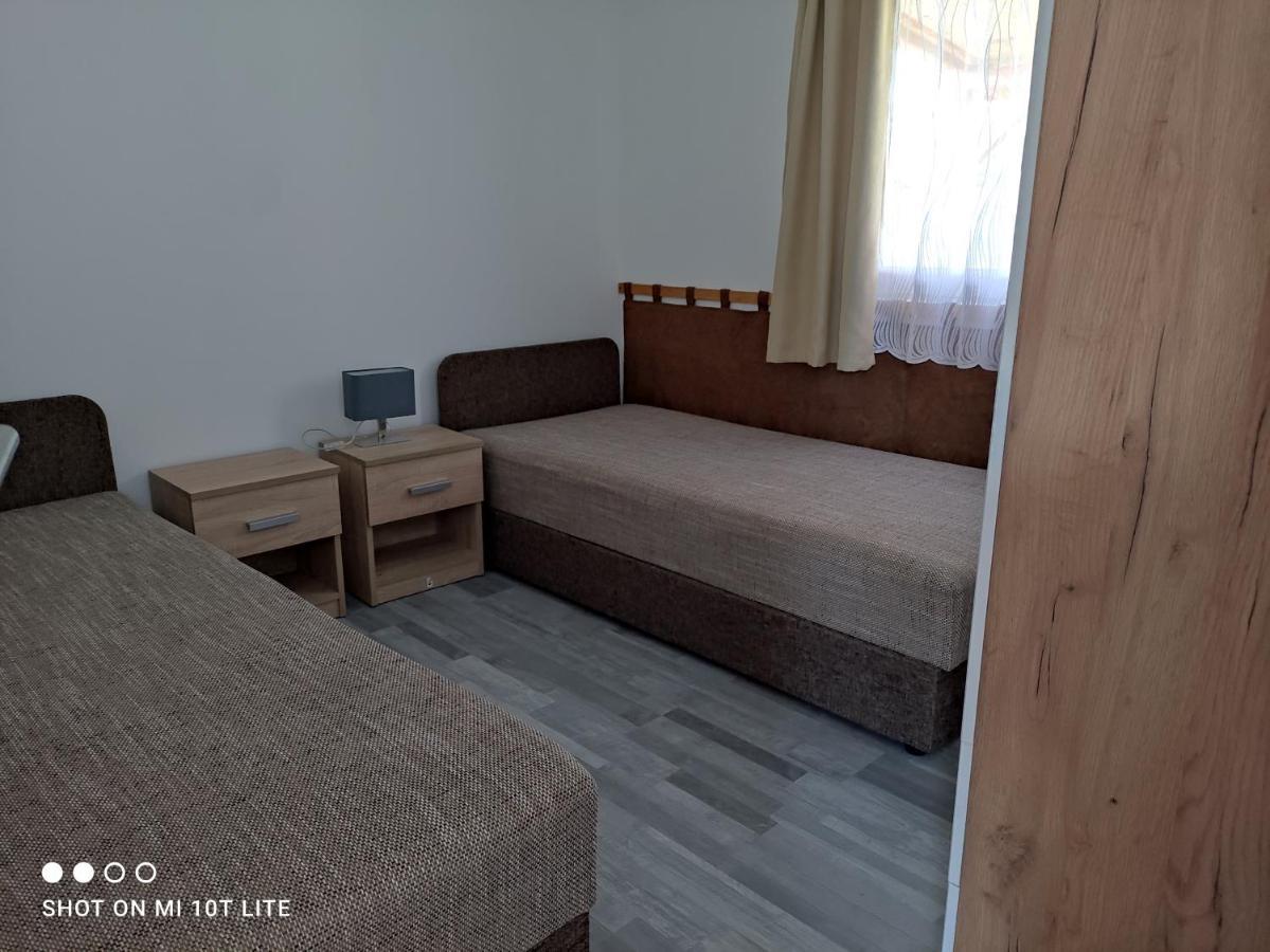 Ferienwohnung Rakoczi Vendeghaz Poroszló Exterior foto