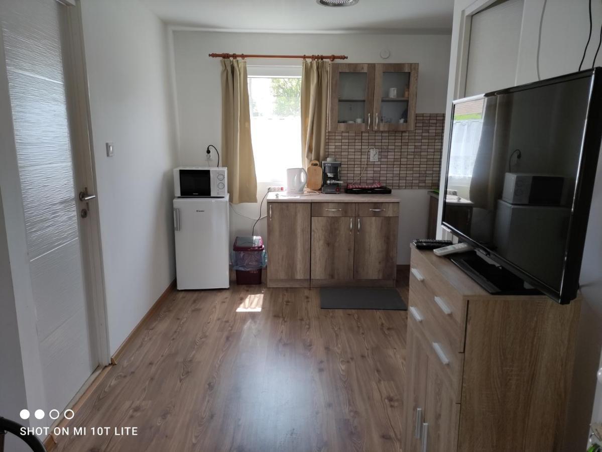 Ferienwohnung Rakoczi Vendeghaz Poroszló Exterior foto