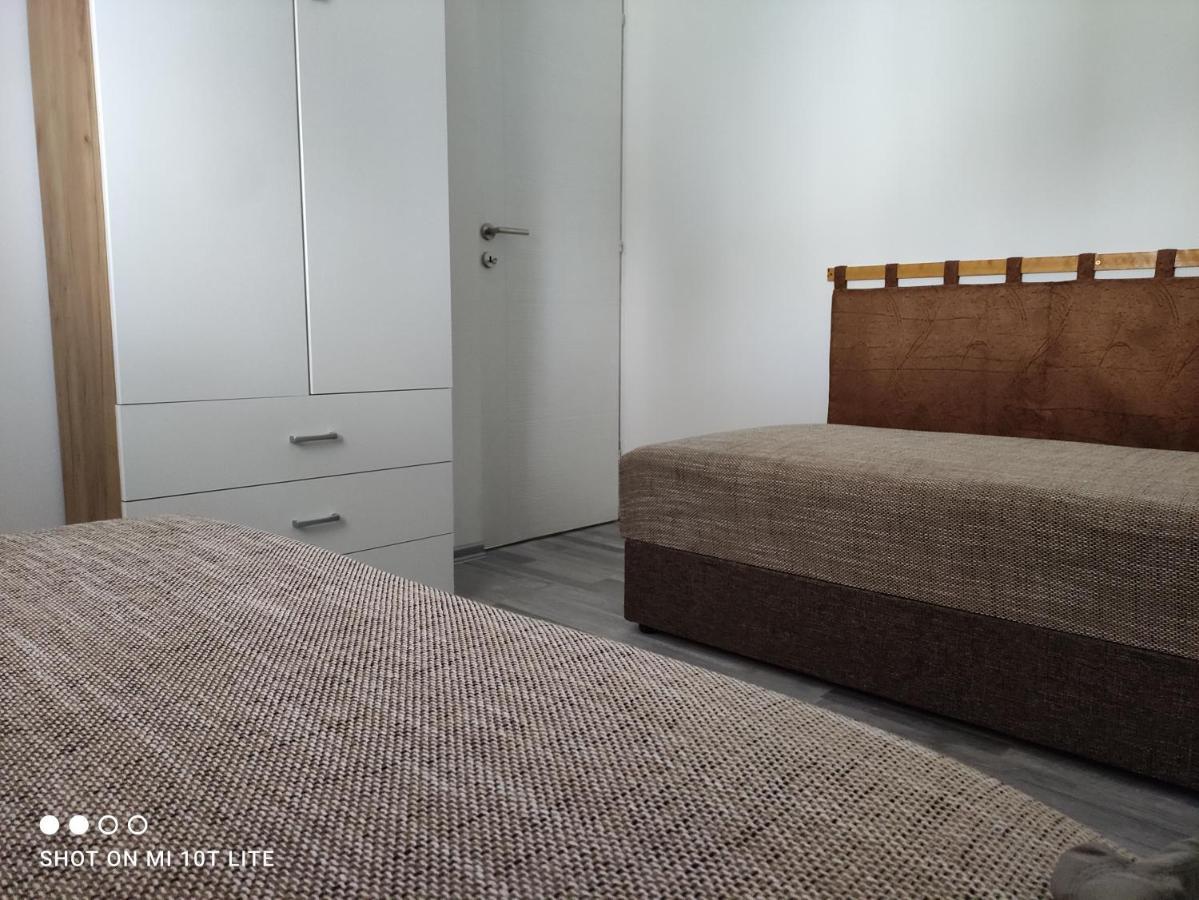 Ferienwohnung Rakoczi Vendeghaz Poroszló Exterior foto