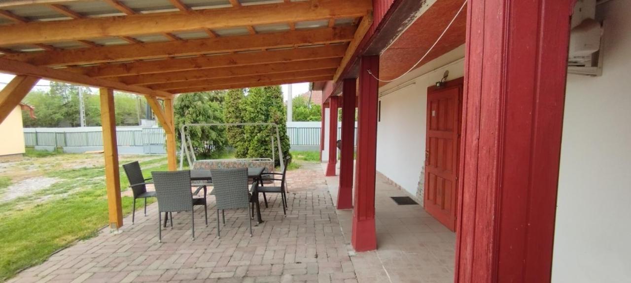 Ferienwohnung Rakoczi Vendeghaz Poroszló Exterior foto