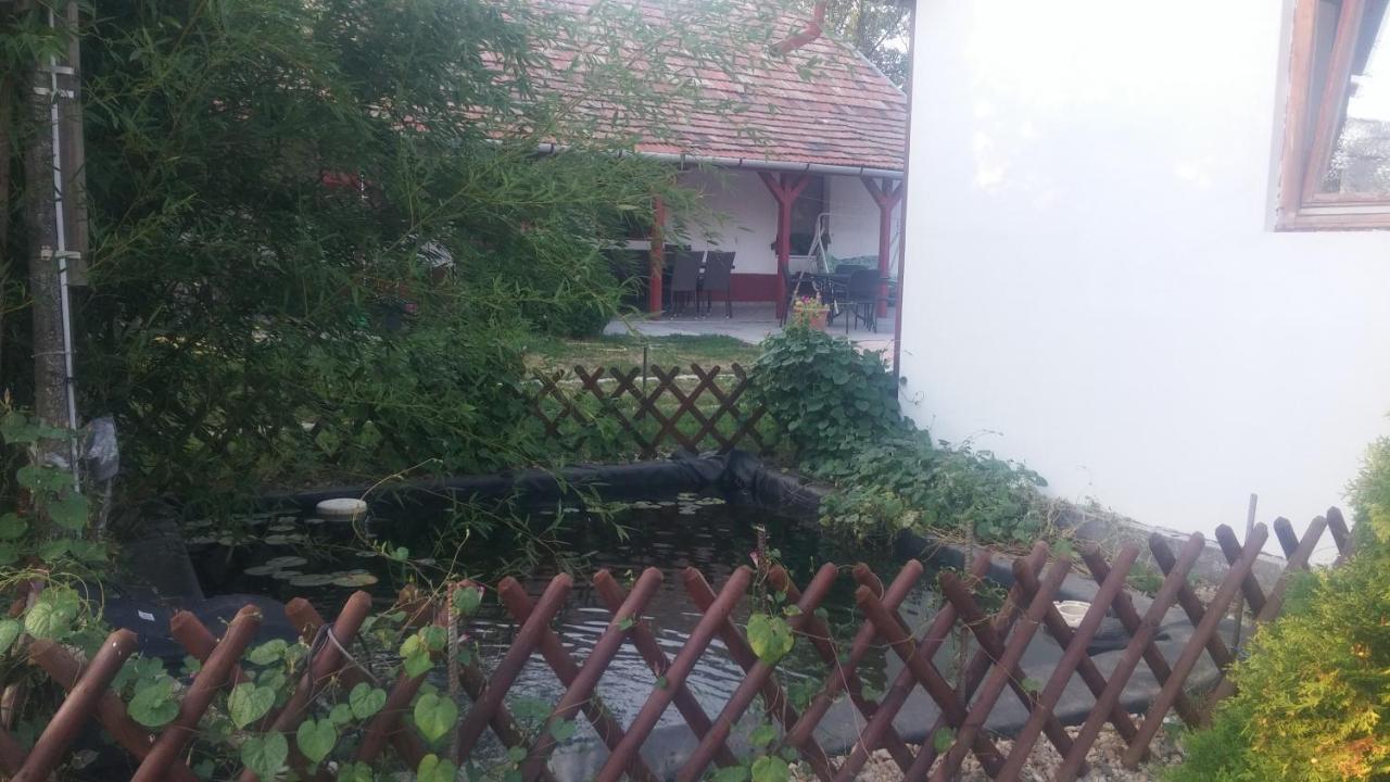Ferienwohnung Rakoczi Vendeghaz Poroszló Exterior foto